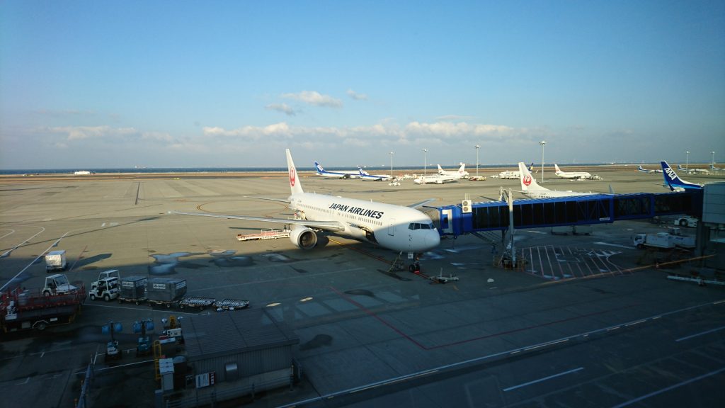 サンフランシスコに向かう飛行機の写真