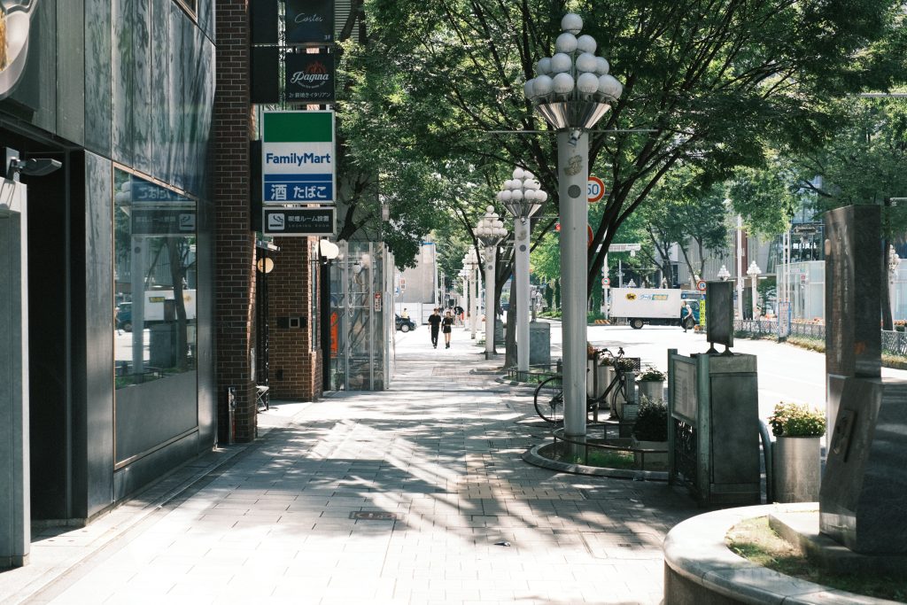 朝の名古屋市街の写真